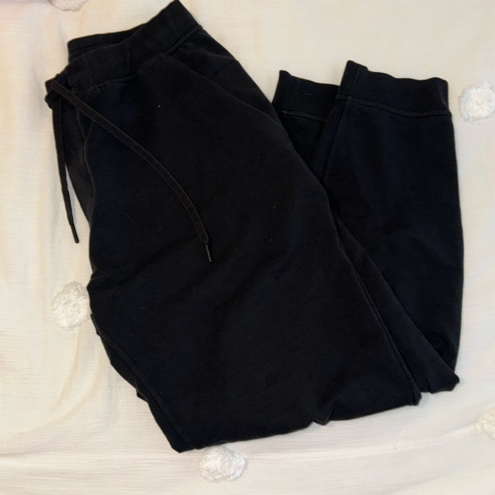 LULULEMON black size XL comfy joggers